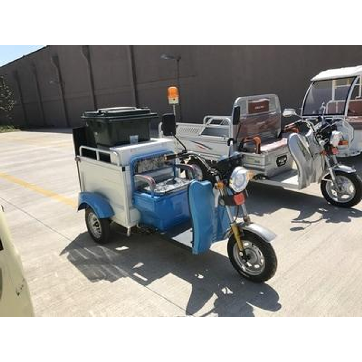 Triciclo Eléctrico Bin Gt eWay