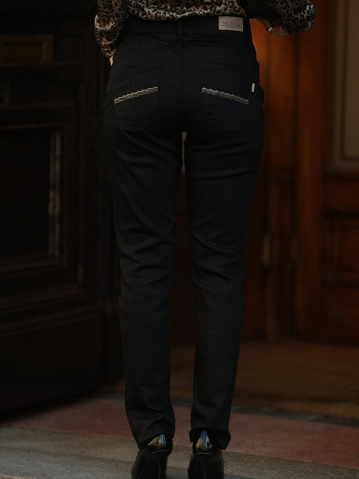 calcas pretas regular 3