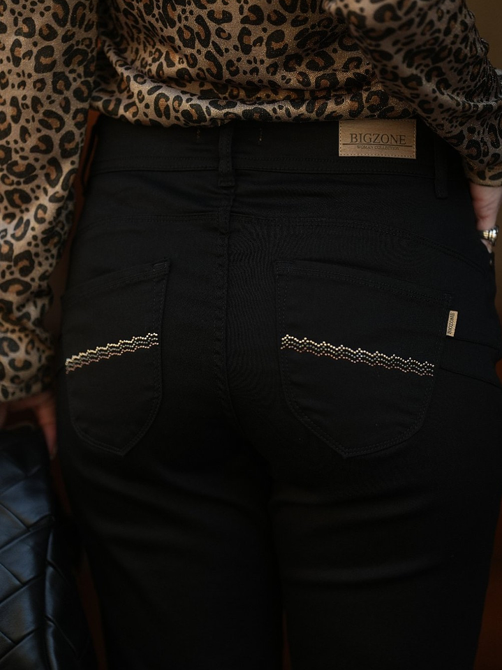 calcas pretas regular 4