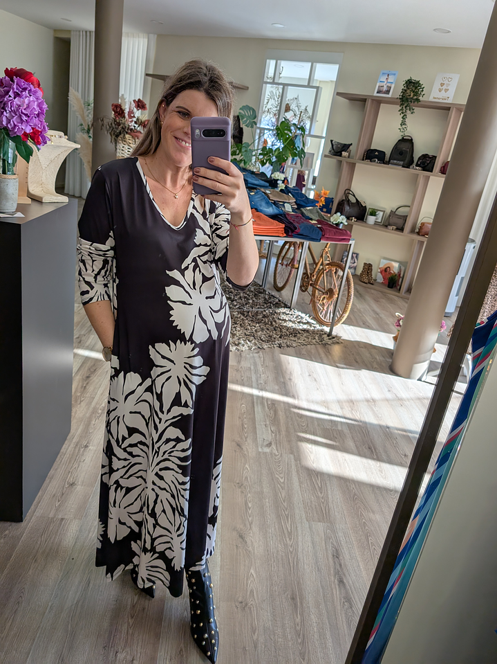 Vestido comprido preto e branco 5