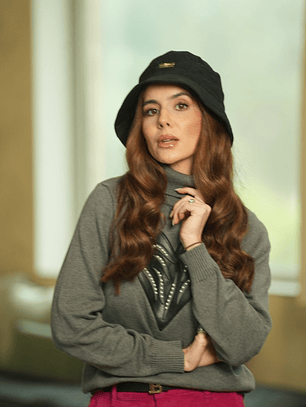 Camisola cinza com coração