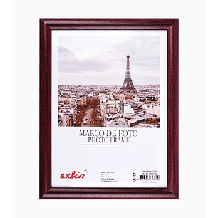 Marco de Foto Diseño Tradicional con Acabado Tipo Madera