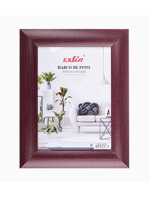 Marco de Foto Diseño Tradicional con Acabado Tipo Madera  