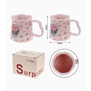 Taza de Cerámica Rosa con Diseño Floral