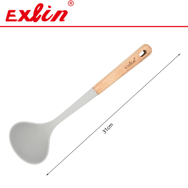 Cucharón de Sopa de Silicona con Mango de Madera - 31cm 1