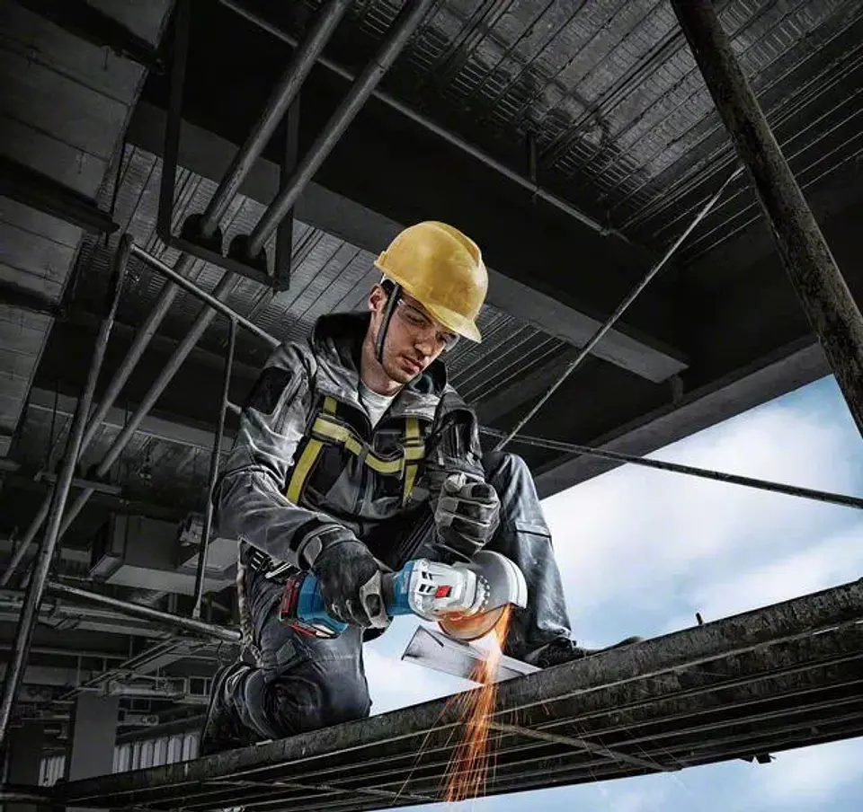 Rebarbadora sem escovas a bateria 115mm GWS 18V-7 BOSCH 3