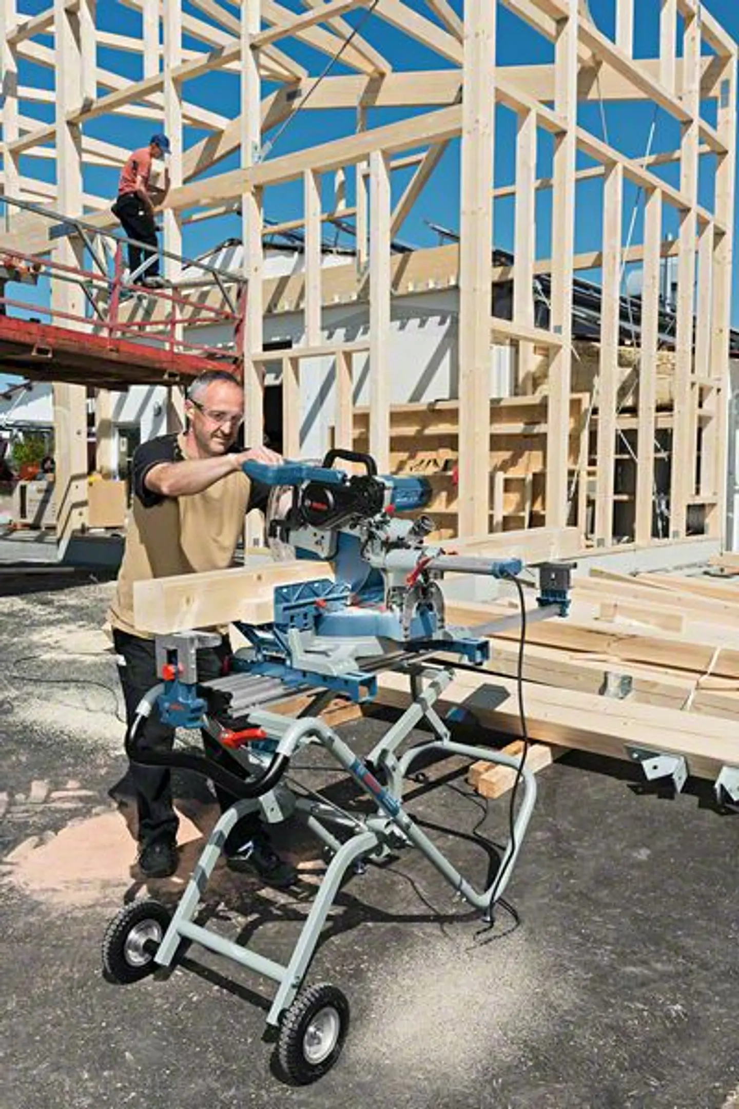 Serra de meia esquadria GCM 12 SDE BOSCH 4