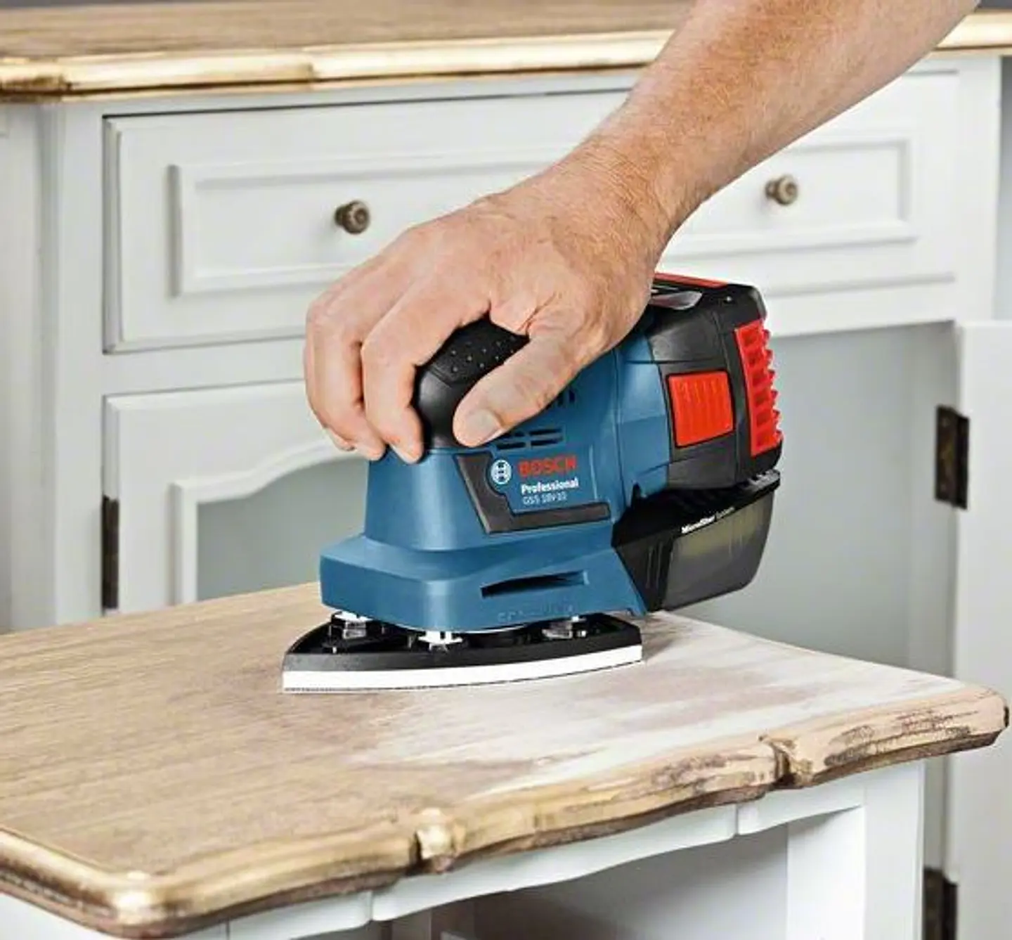 Lixadora vibratória a bateria 18 Volts GSS 18V-10 BOSCH 3