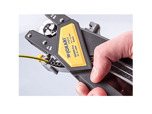 Alicate cortar descarnar e cravar fios QUADRO Plus JOKARI