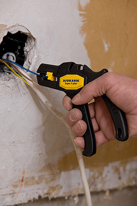 Alicate decapador de fios 0,2 a 6,0mm² Super Plus 4 JOKARI