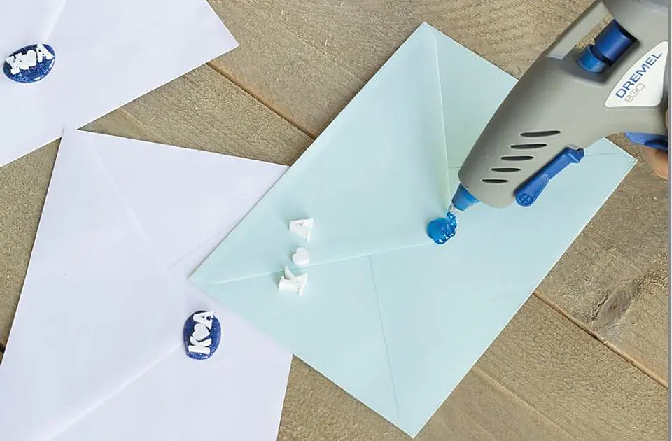 Pistola de Cola Quente 930 DREMEL 4