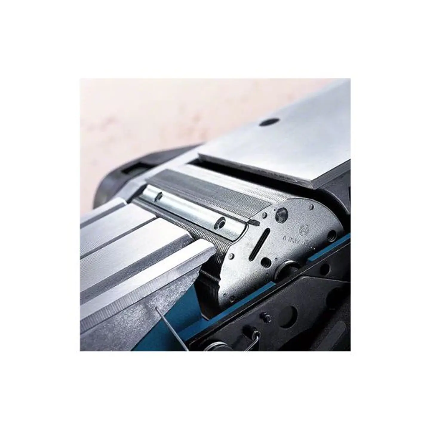 Plaina GHO 40-82 C BOSCH 6