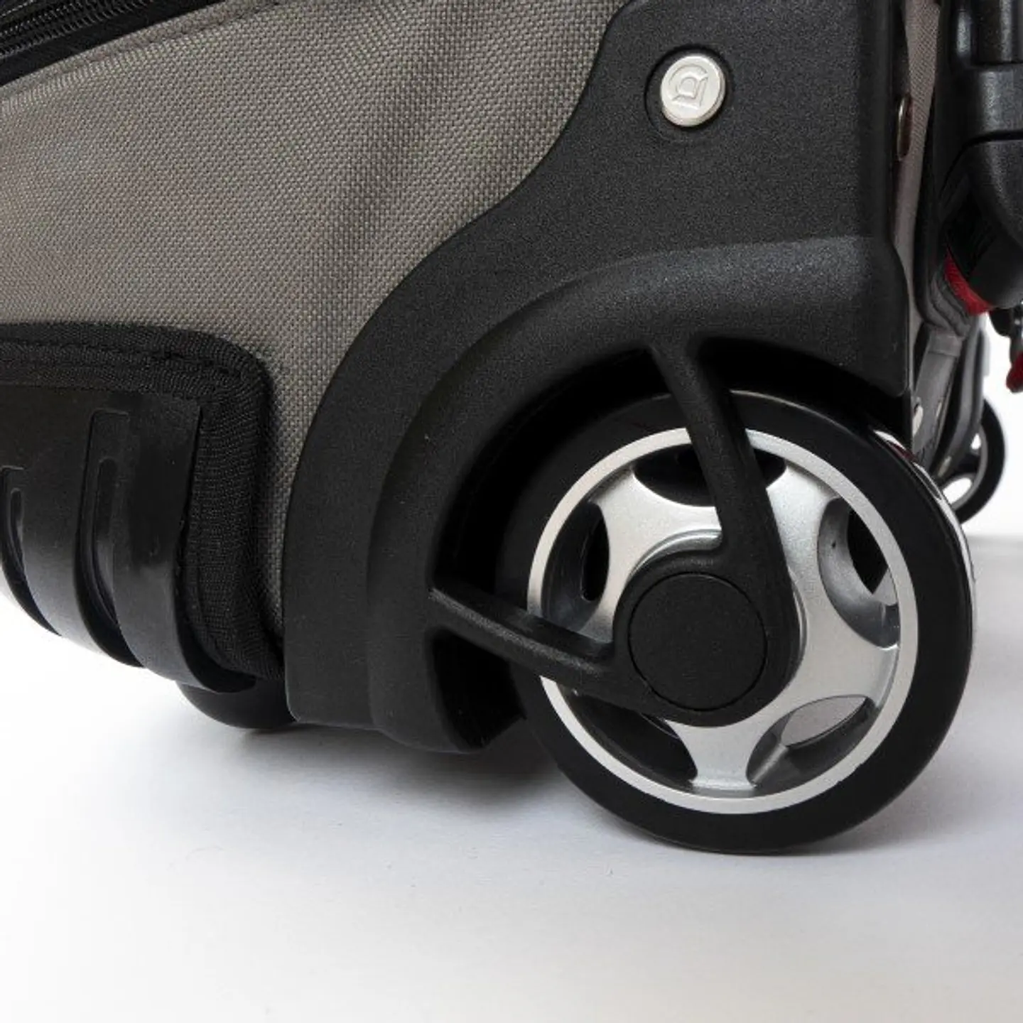Mochila para ferramentas com rodas CK Magma - MA2654 7