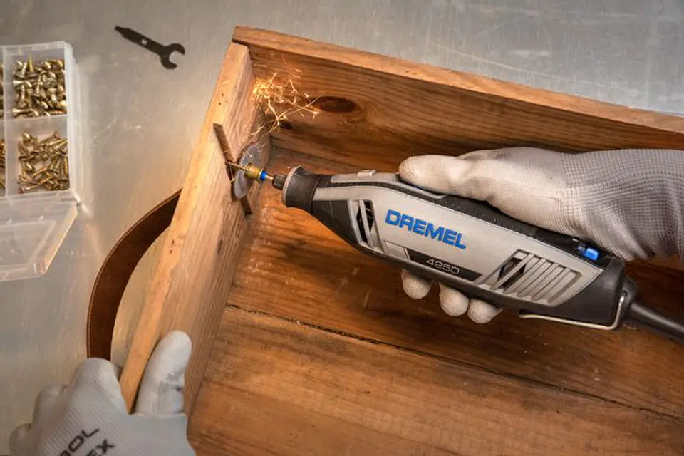 Multiferramenta DREMEL 4250 (4250-35) + 35 Acessórios 3