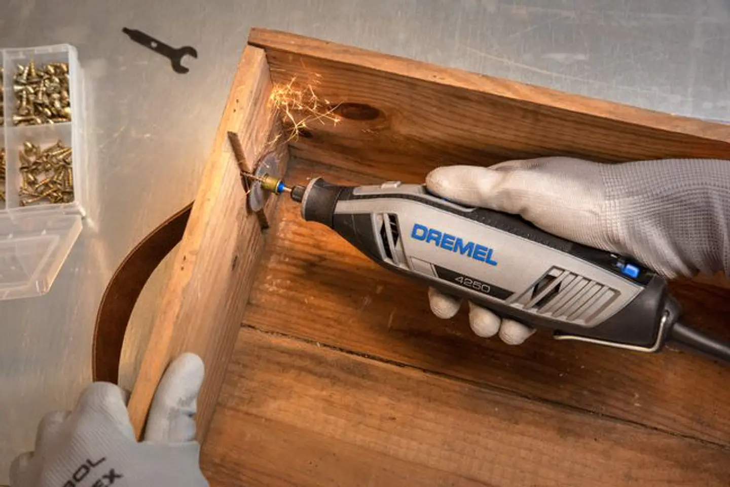 Multiferramenta DREMEL 4250 (4250 3/45) + 45 Acessórios 3