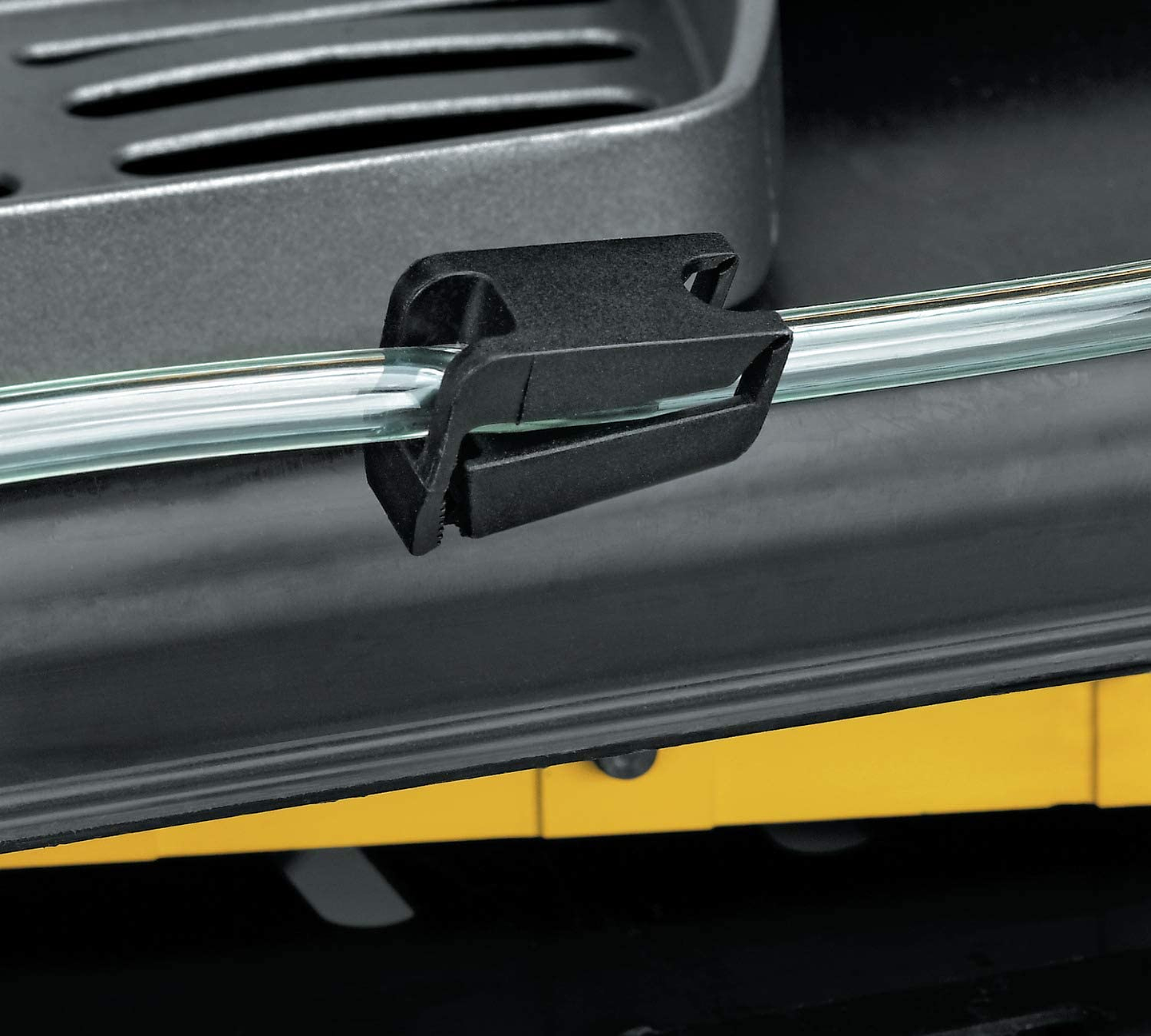 Serra de mesa a agua 2.200W Ø250mm D36000 DEWALT 14