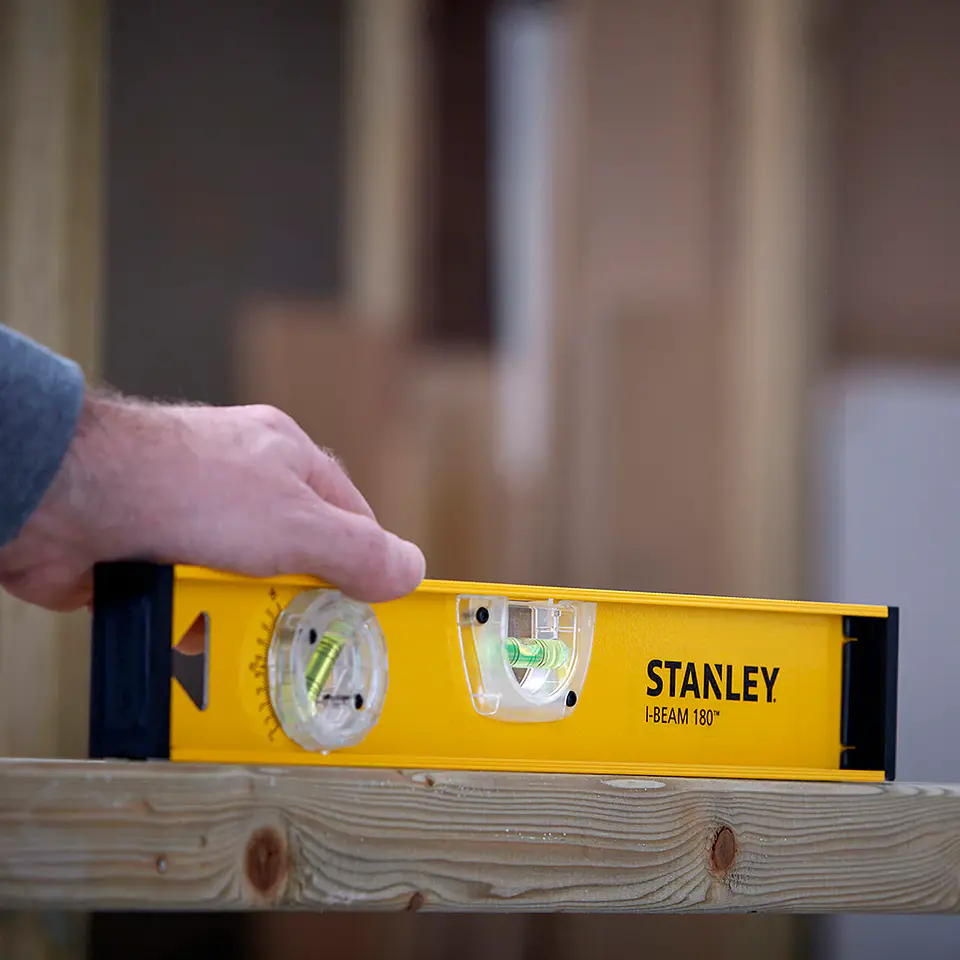 Nível Perfilado 180º STANLEY 4