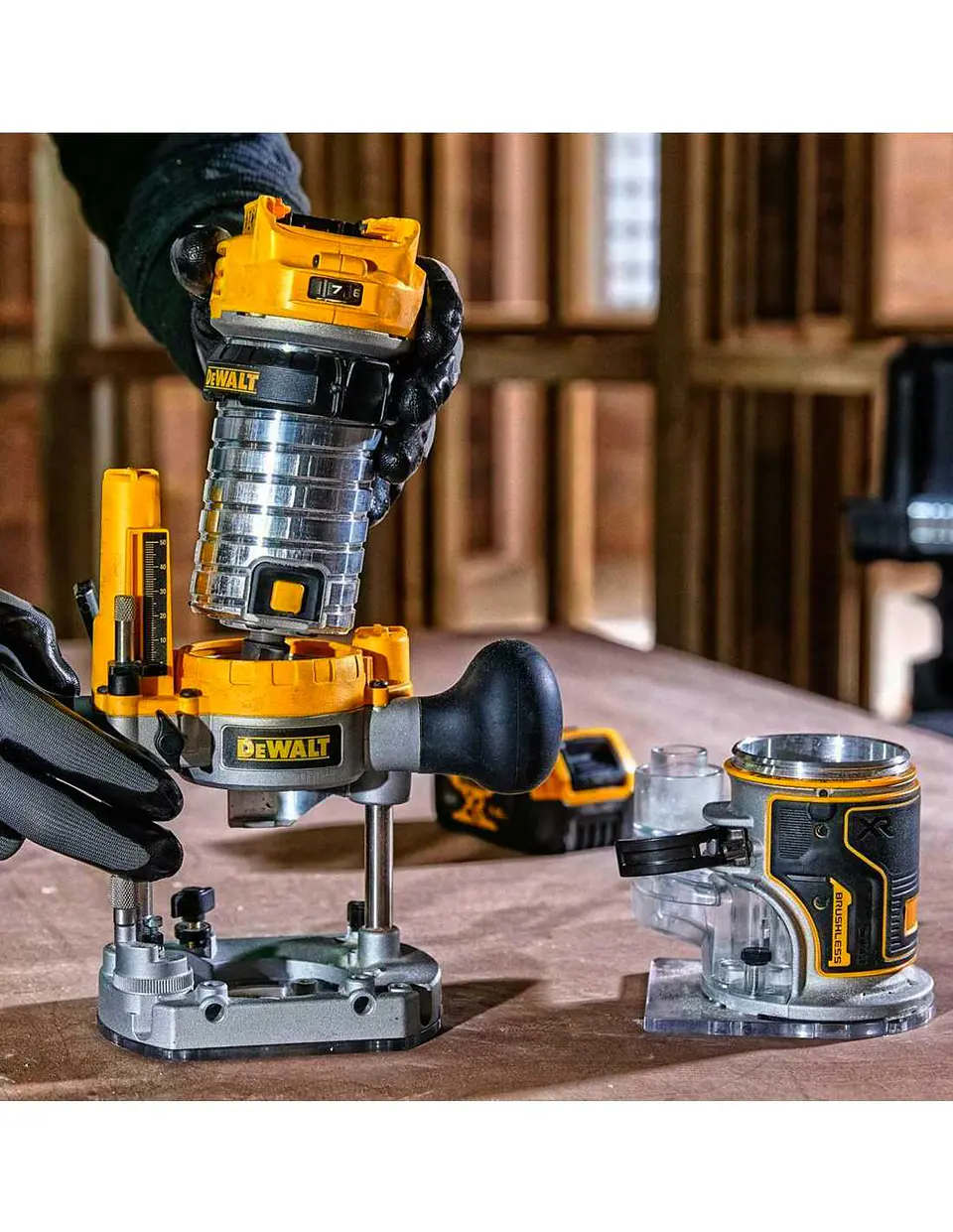 Tupia Combo sem escovas XR18V DCW604NT DEWALT 6