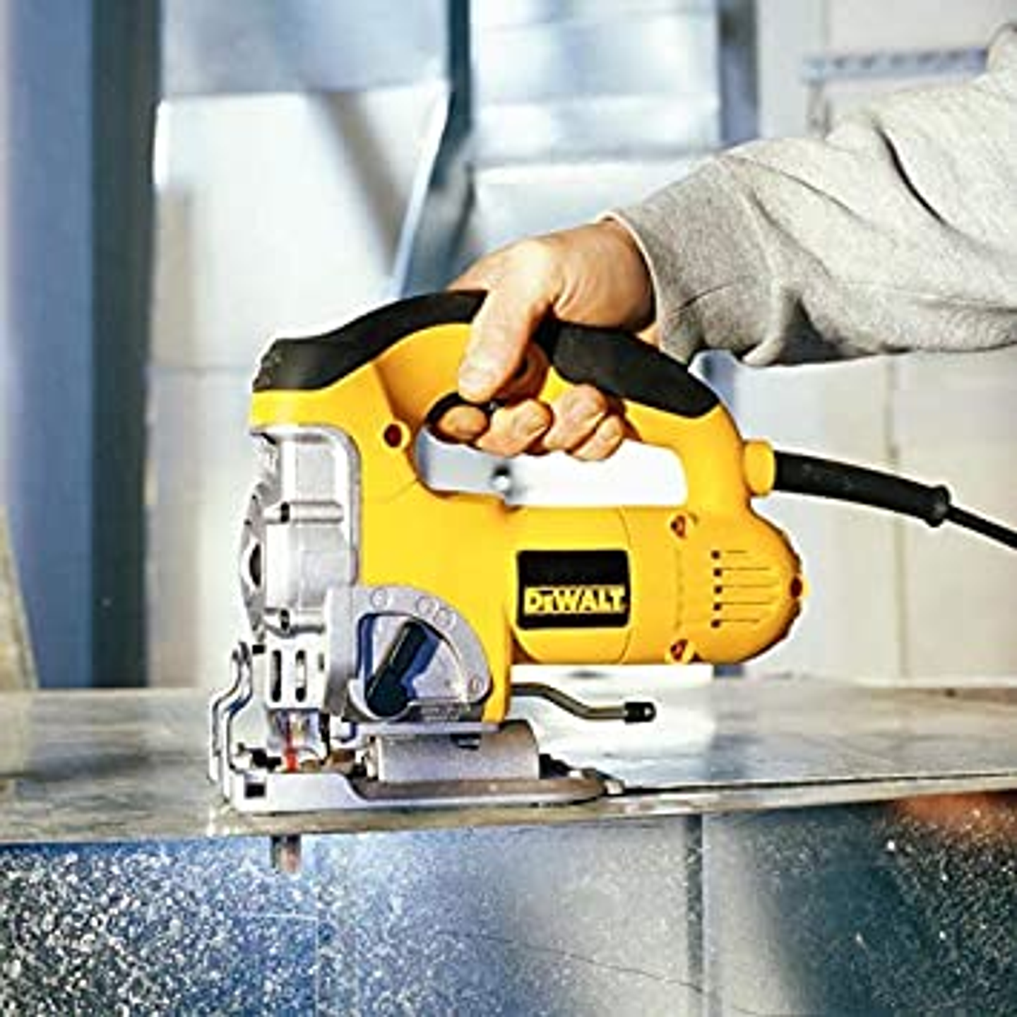 Serra Tico-Tico com regulador de velocidade DW331K DEWALT 5