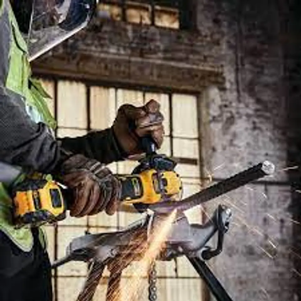 Rebarbadora sem Escovas FLEXVOLT XR18V 125mm DCG409NT DEWALT 4