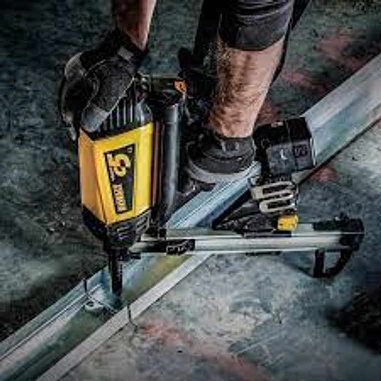 Pistola de Pregar a Gás C5 Trak-It® DDF5110500 DEWALT 2