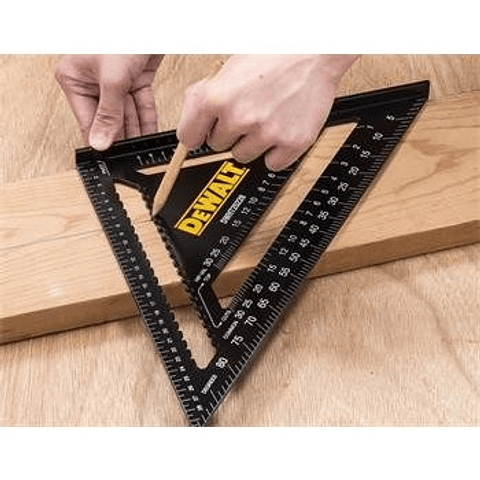 Esquadro Metrico 18 cm DWHT25227-0 DEWALT