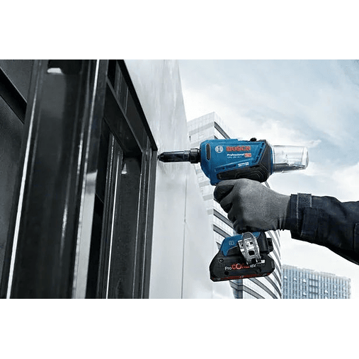 Rebitadora sem fio GRG 18V-16 C + 2x ProCORE18V 4.0Ah + Mala L-BOXX BOSCH 6