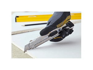 X-Ato 25mm com Armazenamento de 4 Lâminas 0-10-820 Pro FATMAX STANLEY