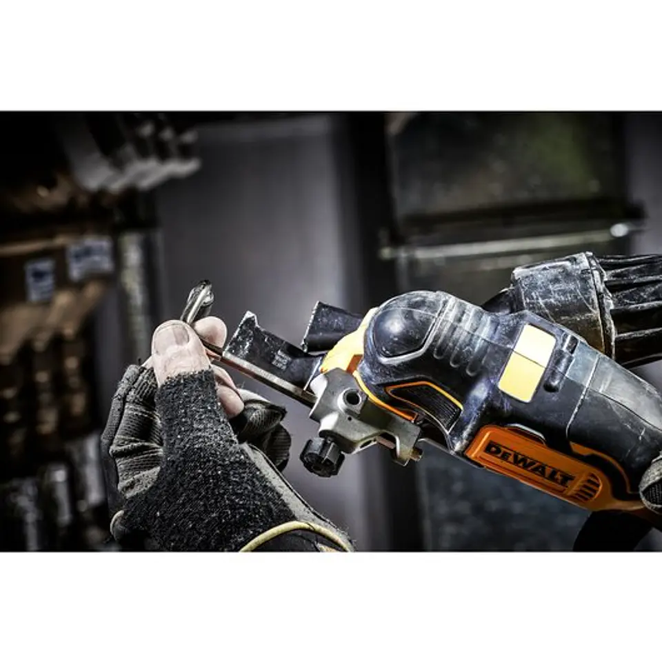 Multiferramenta Oscilante XR18V DCS356P2 DEWALT  6