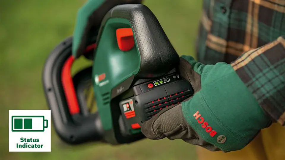 Corta Sebes sem fio AdvancedHedgeCut 36V BOSCH DIY 4