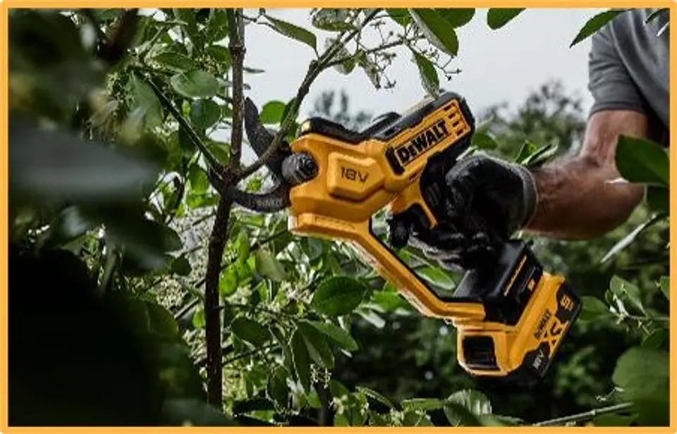 Podadora Sem fio XR18V DCMPP568P1 DEWALT 4