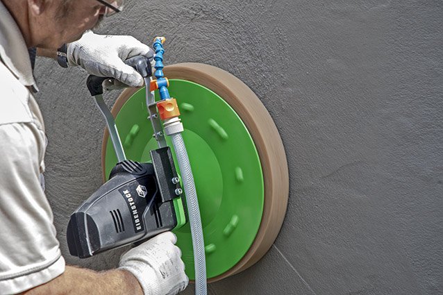 Talocha Elétrica de Alisamento com Agua EPG400 WP EIBENSTOCK