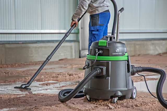 Aspirador de Líquidos com função bombeamento EPS 50 EIBENSTOCK 3