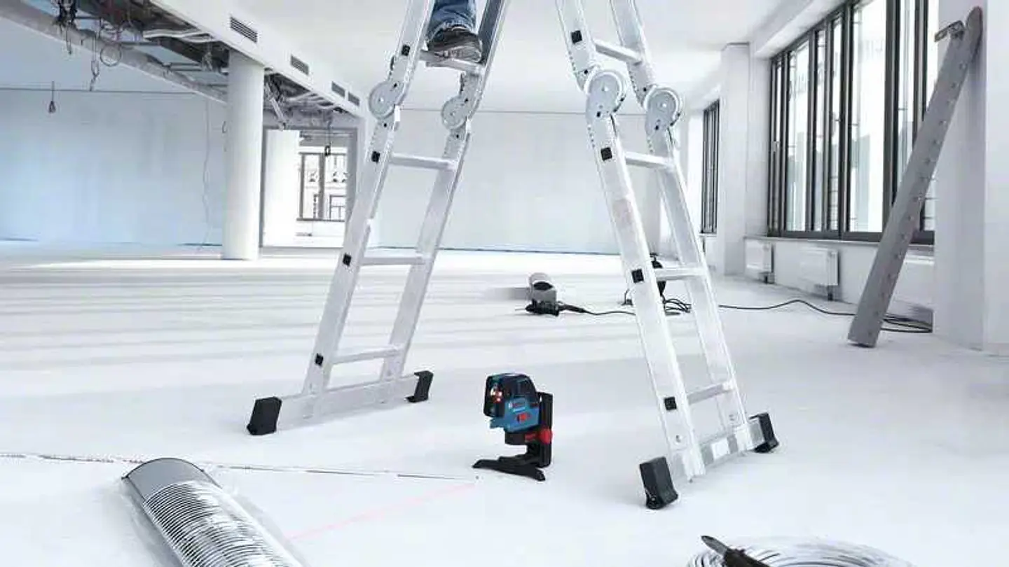 Laser combinado linhas vermelhas GCL 25 + Tripé BT 150 BOSCH 2