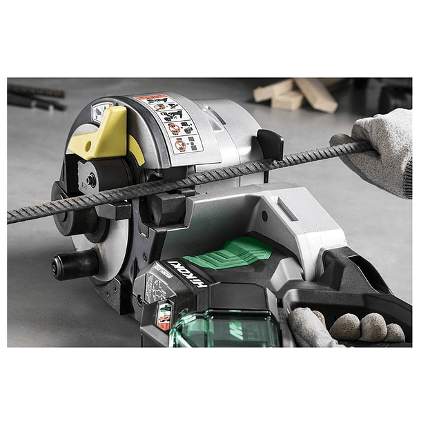 Cortador/Dobrador de varas de ferro a bateria HIKOKI + Adaptador A/C HIKOKI 7