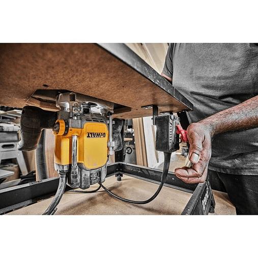 Tupia de Mergulho de 2.300 W DWE627KT DEWALT 6