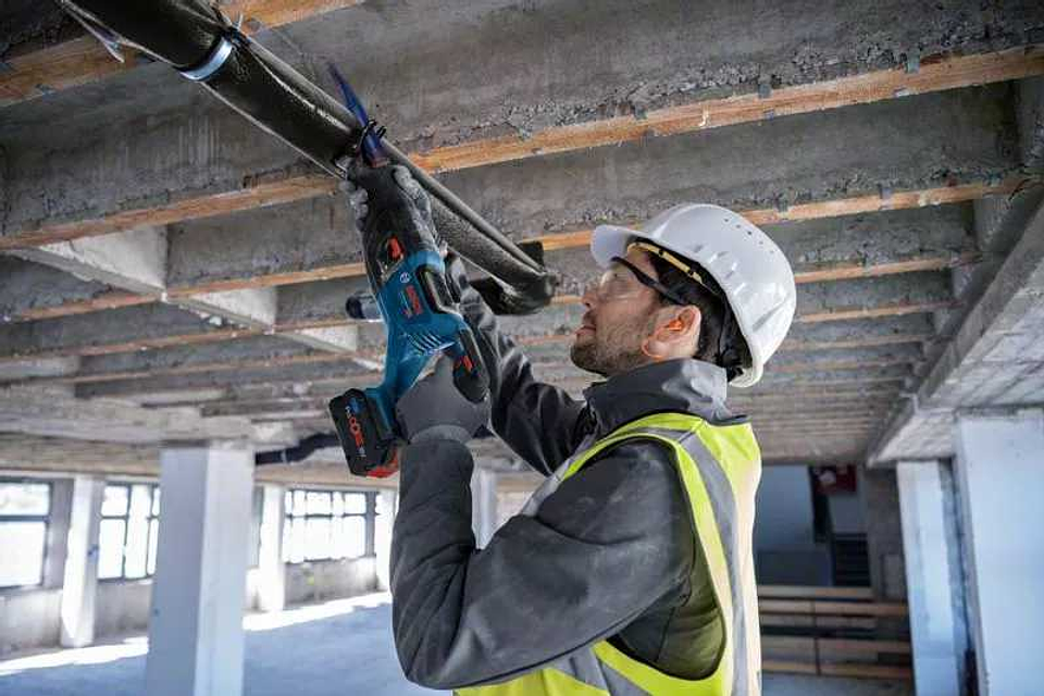 Serra Sabre sem fio BITURBO GSA 18V-28 BOSCH 5