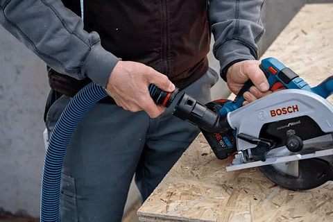 Serra circular sem fio GKS 18V-57-2 BOSCH