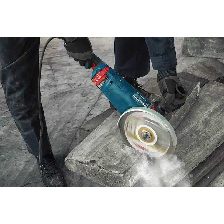 Rebarbadora grande 2.400W GWS 24-230 JZ BOSCH 4