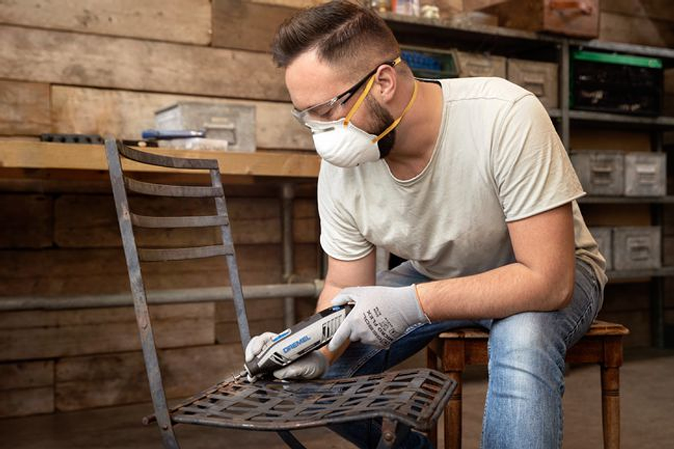 Multiferramenta DREMEL 4250 (4250-35) + 35 Acessórios + OFERTA Veio Flexível 9