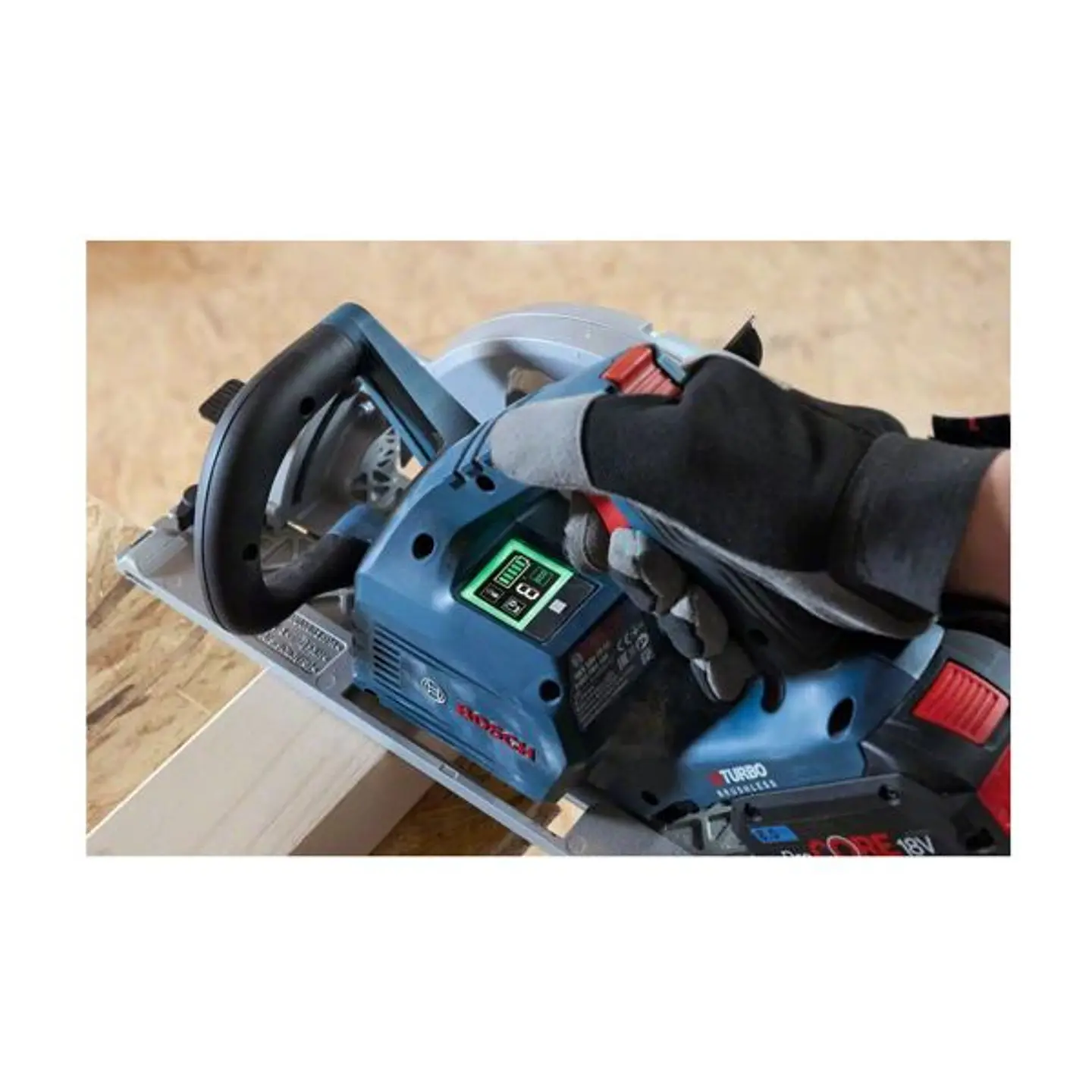 Serra circular sem fio BITURBO GKS 18V-68 GC + 2x ProCORE18V 5.5Ah + Guia FSN 1400 BOSCH 6