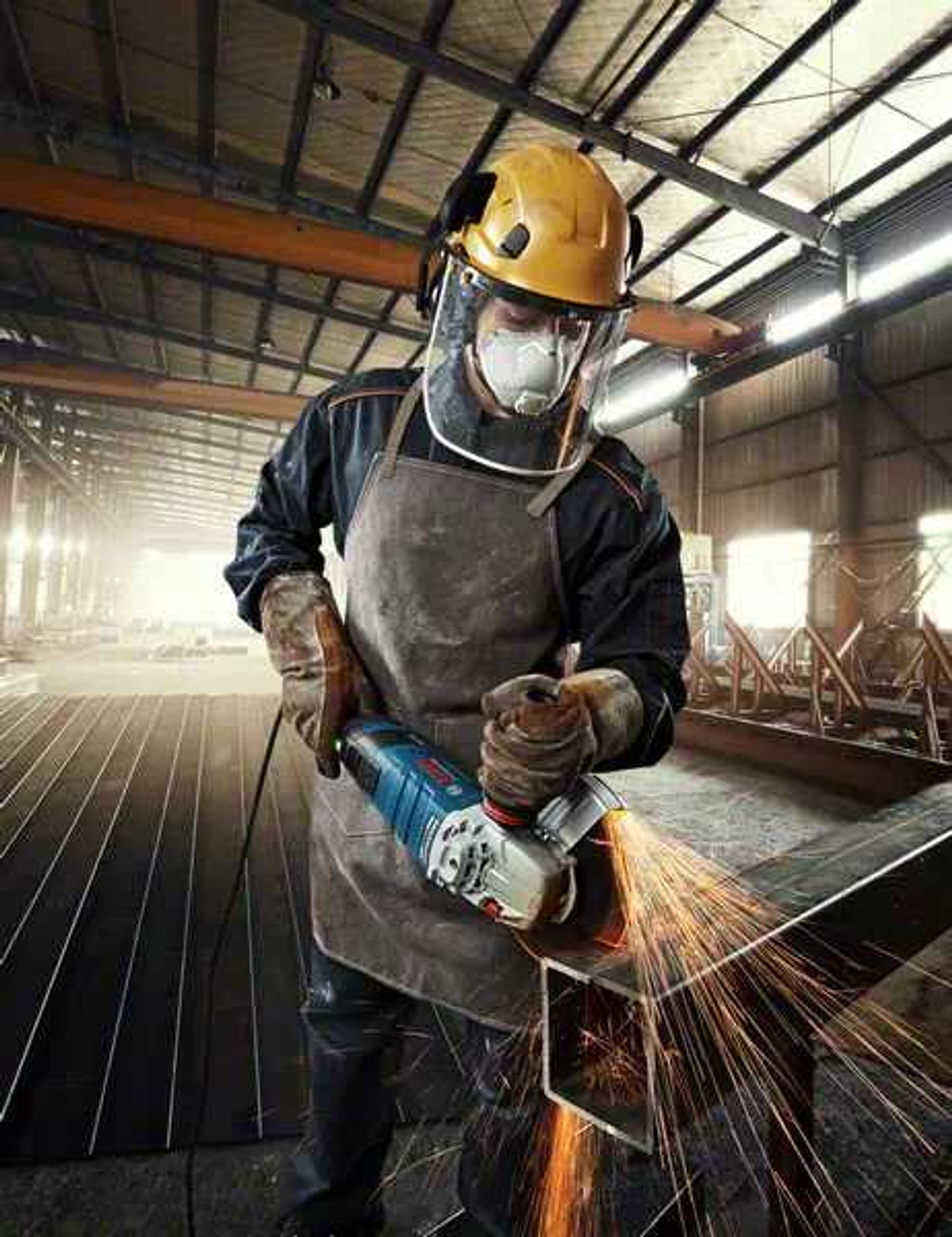 Rebarbadora Grande 2.800W GWS 30-180 PB BOSCH 4