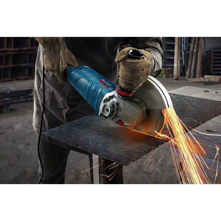 Rebarbadora grande 2.400W GWS 24-230 P BOSCH 4