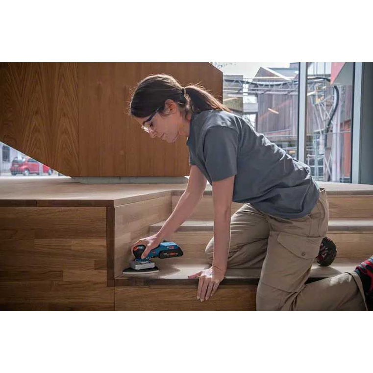 Lixadora vibratória sem fio GSS 18V-13 + ACC + Mala L-BOXX BOSCH 6