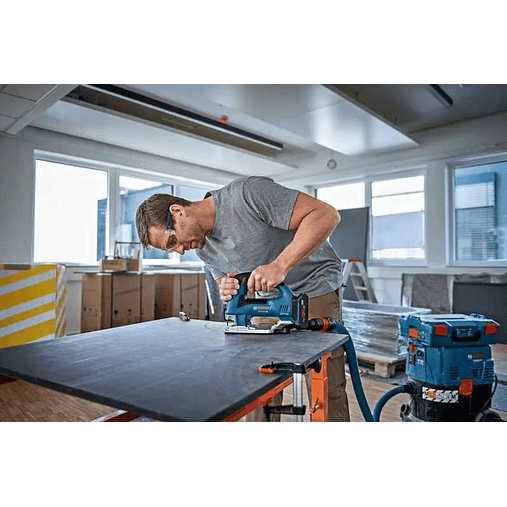 Serra vertical tico tico sem fio GST 18V-155 BC + 2 Baterias ProCORE18V 4.0Ah BOSCH 5