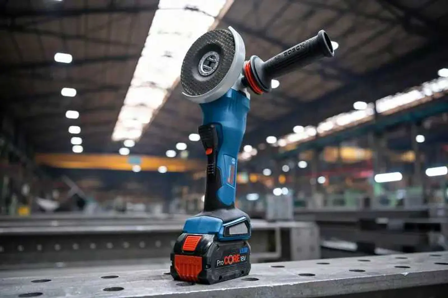 Rebarbadora sem fio X-LOCK BITURBO GWX 18V-15 P + Mala L-BOXX BOSCH  7