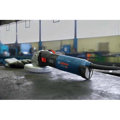 Rebarbadora pequena 1.700W com regulador de velocidade GWS 17-125 TS BOSCH 2