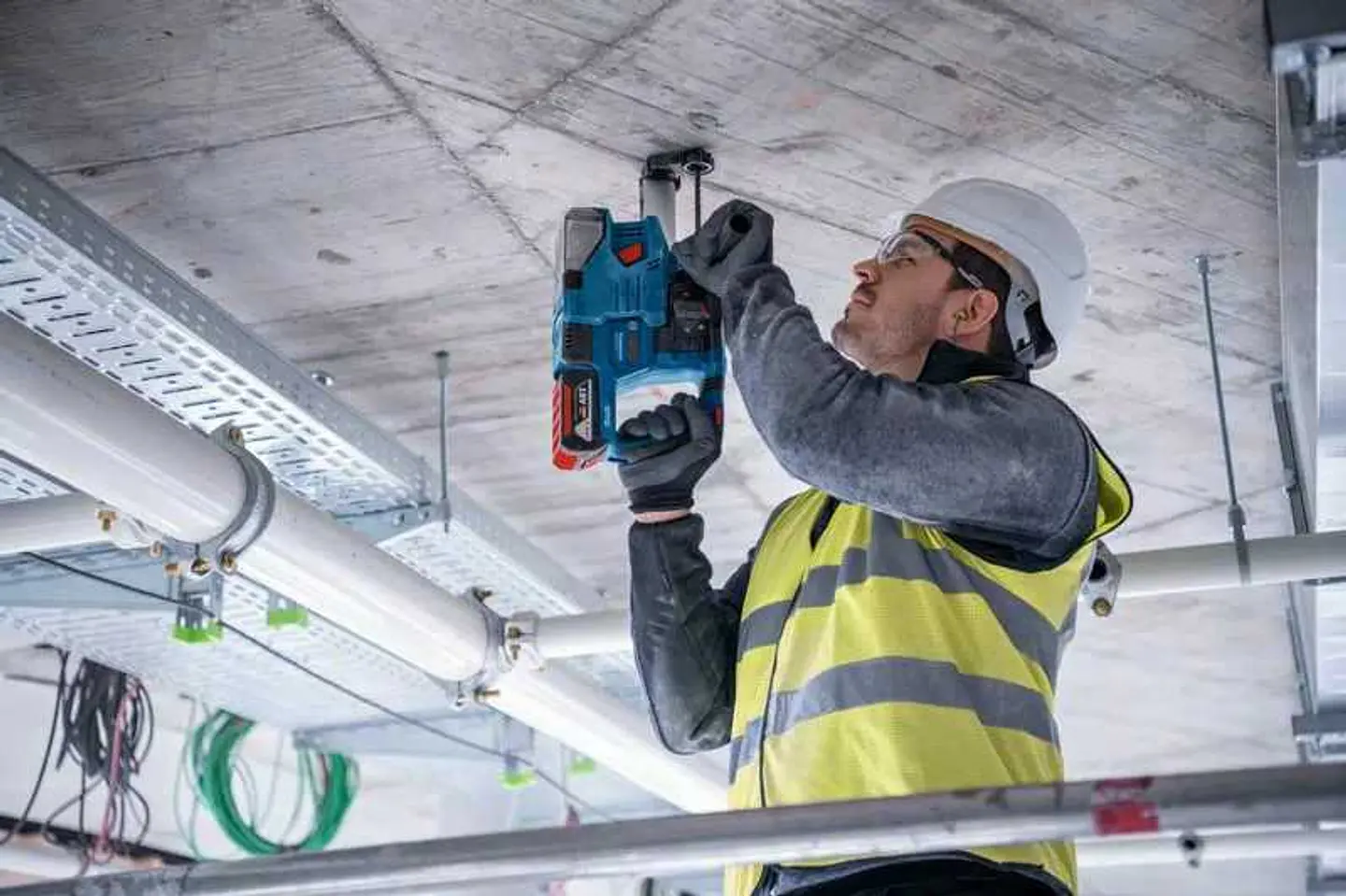 Martelo perfurador SDS plus sem fio GBH 18V-22 BOSCH 3