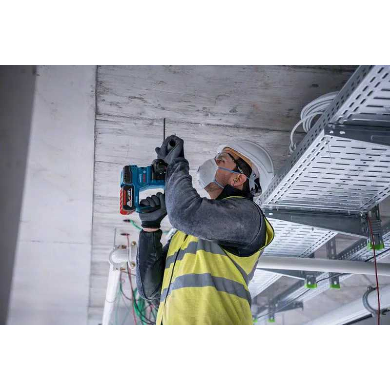 Martelo perfurador SDS plus sem fio GBH 18V-22 + 2 Baterias 18V 4.0Ah + Mala L-BOXX 136 BOSCH 6