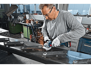 Rebarbadora sem fio GWS 18V-10 (115) BOSCH